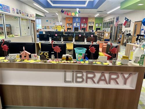 decorative summer ledge